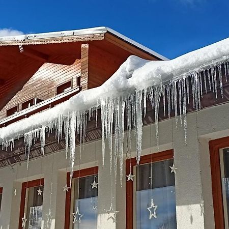 Rodinny "Hotel U Mustku" Desná Exterior foto
